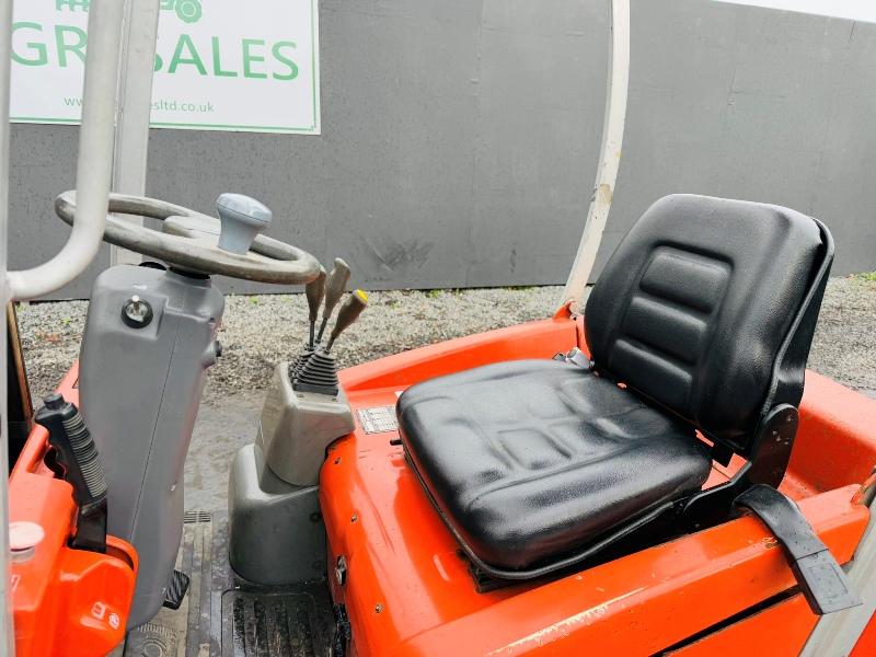 BT C3E150R ELECTRIC FORKLIFT*C/W PALLET TINES*NEEDS CHARGING*VIDEO*