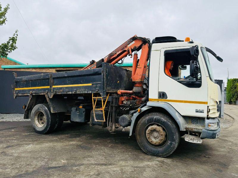 DAF LF55.220 4X2 TIPPER LORRY *C/W TEREX TLC 92.2 CRANE*VIDEO*