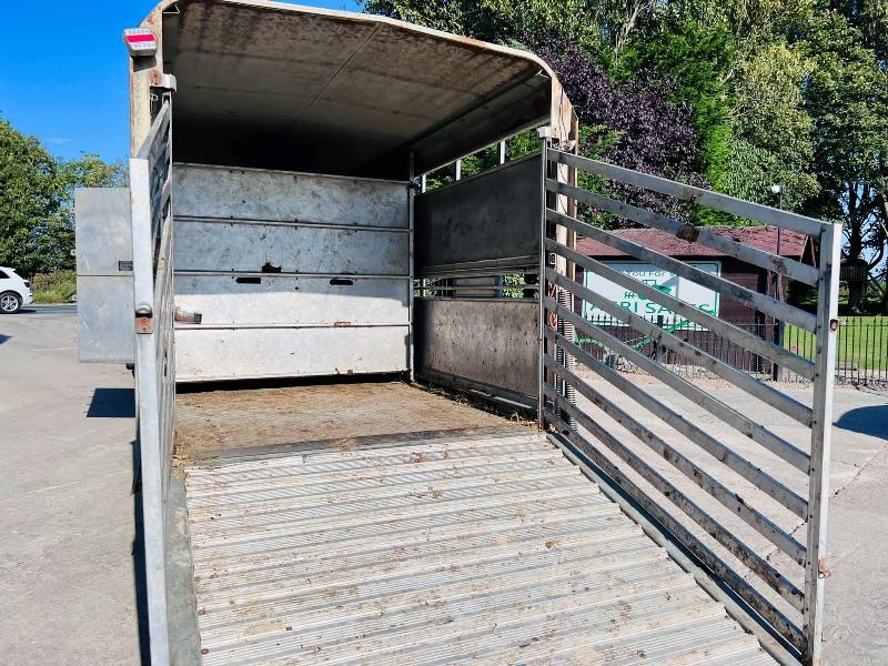 IFOR WILLIAMS TWIN AXLE CATTLE BOX C/W PARTIONING *VIDEO*