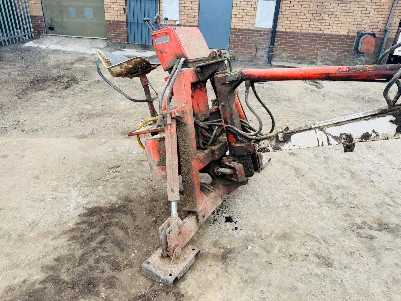 DAVID BROWN MOUNTABLE BACK ACTOR*C/W 2 BUCKETS*VIDEO*