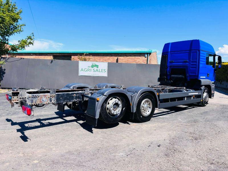 MAN 26.400 6X2 REAR LIFT RIGID LORRY*YEAR 2012*VIDEO*