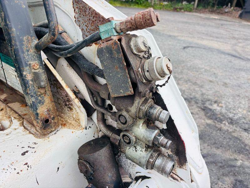 BOBCAT 773 HIGH LIFT TURBO SKIDSTEER*C/W PALLET TINES*VIDEO*