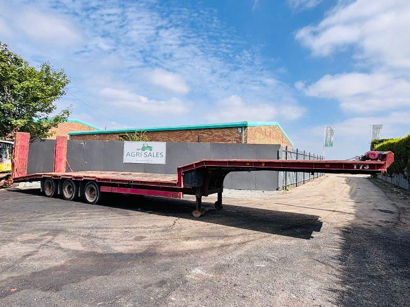 DENNISON DFM 25A FLATBED TRAILER*C/W TUCK AWAY NECK RAMPS*VIDEO*