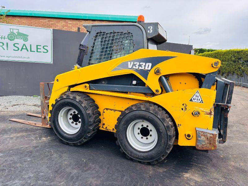 GHEL V330 HI LIFT SKIDSTEER*YEAR 2012*C/W NEW WHEELS AND TYRES & PALLET TINES*VIDEO*