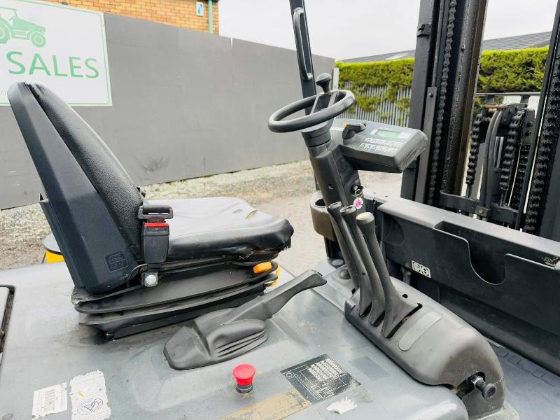 STILL R60-25 ELECTRIC FORKLIFT*C/W PALLET TINES*VIDEO*