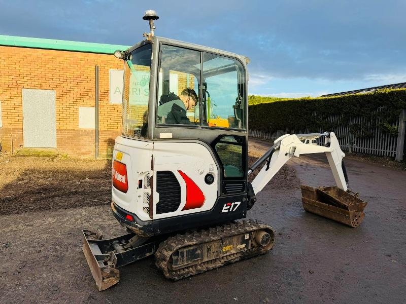 BOBCAT E17 EXCAVATOR*759 HOURS*YEAR 2022*C/W BUCKETS*VIDEO*