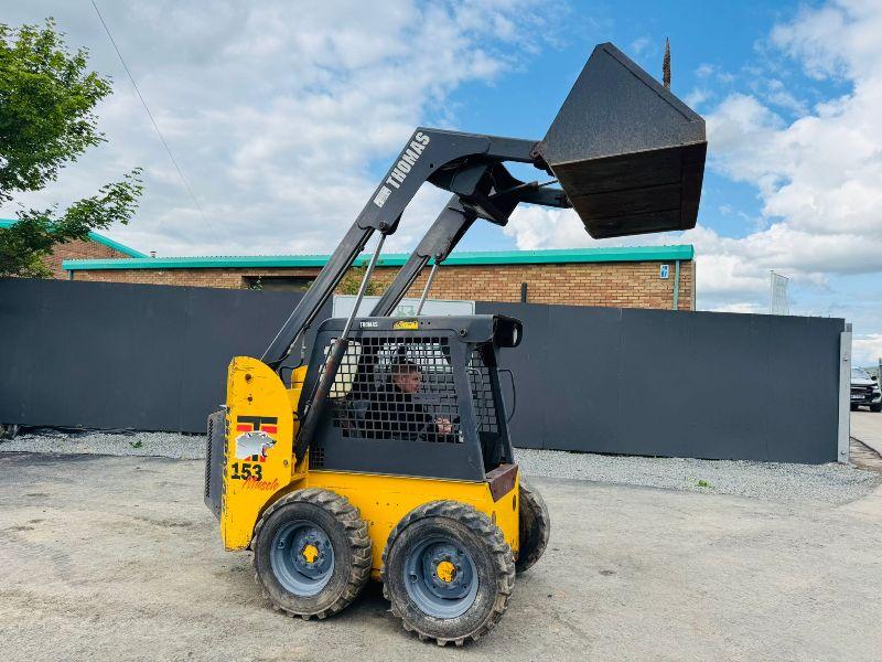 THOMAS 153 MUSCLE SKIDSTEER*C/W BUCKET AND BAIL SPIKE*YEAR 2008*VIDEO*