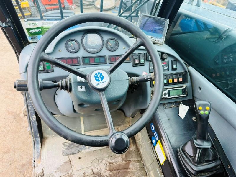 NEW HOLLAND LM425A TURBO TELEHANDLER*C/W BUCKET*VIDEO*