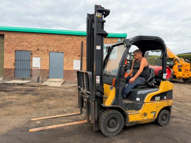 CATERPILLAR GP18N FORKLIFT*C/W PALLET TINES*VIDEO*