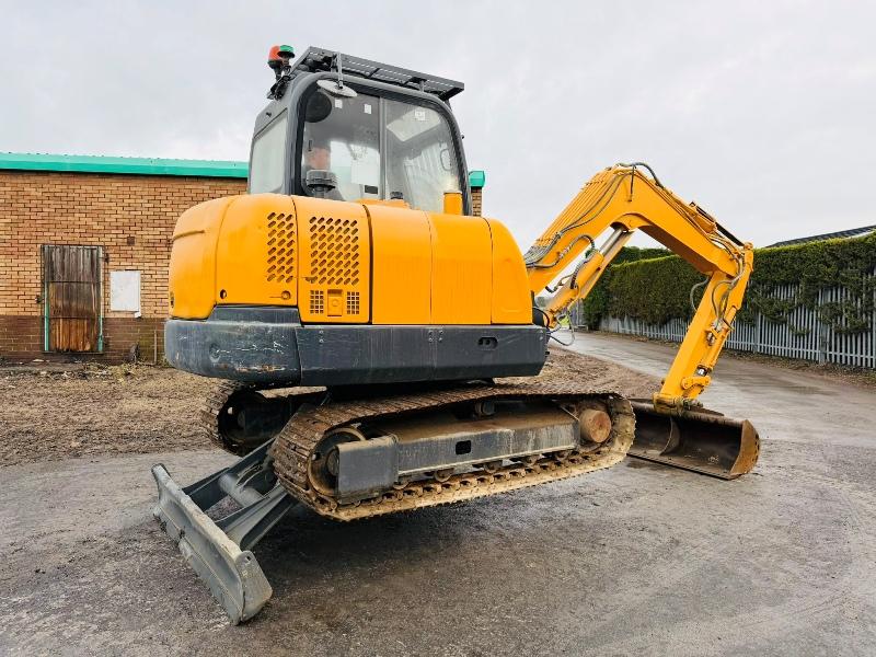 LIUGONG CLG906D EXCAVATOR*C/W BUCKET*3168 HOURS*YEAR 2017*VIDEO*