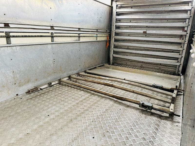 IFOR WILLIAMS CATTLEBOX TRAILER*C/W PARTITION*VIDEO*