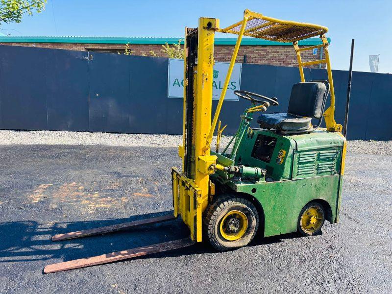 DIESEL FORKLIFT*C/W PALLET TINES* 2 STAGE MAST*VIDEO*