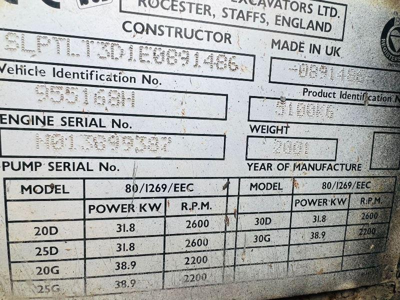 JCB TLT30D 4WD TELETRUCK C/W PALLET TINES 