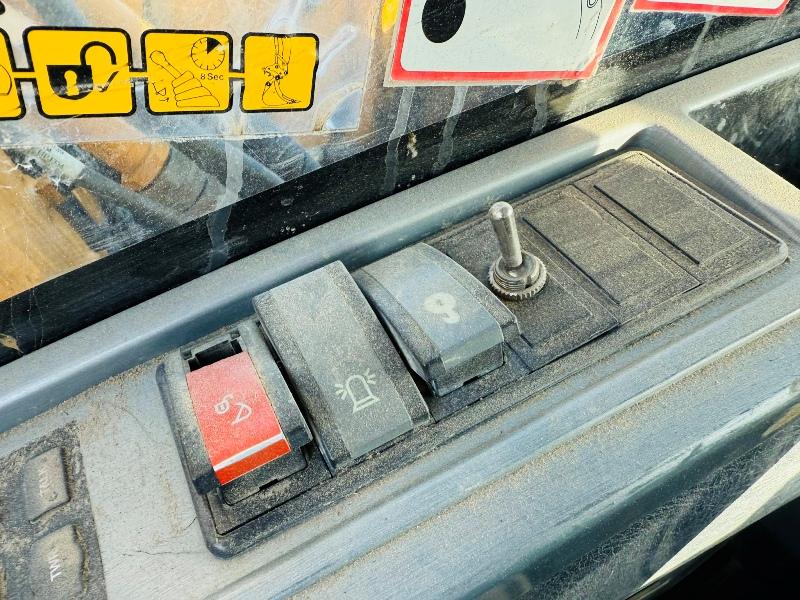 HYUNDAI ROBEX 140LCM-9A EXCAVATOR*C/W BUCKET*YEAR 2015*VIDEO*