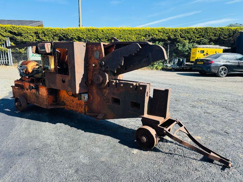 TOWABLE HYDRAULIC SCRAP SHEAR*VIDEO*