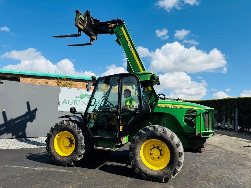 JOHN DEERE 3215 TURBO TELEHANDLER*AG SPEC*C/W PALLET TINES*