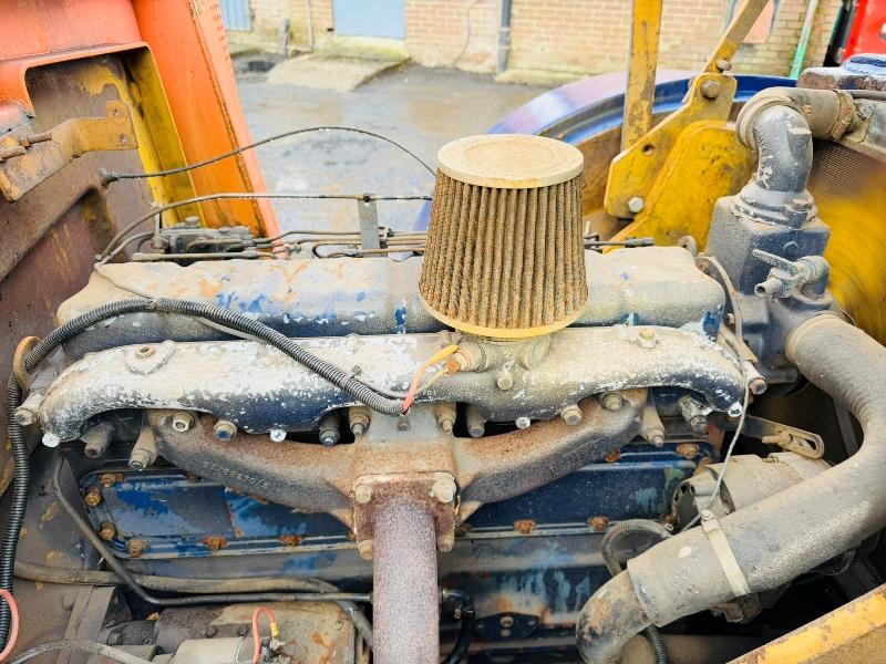 HYSTER 2 STAGE MASTED FORKLIFT*C/W DUEL WHEELS*VIDEO*