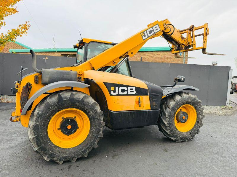 JCB 526-56 AGRI+ TELEHANDLER*4WD*C/W PALLET TINES*VIDEO*