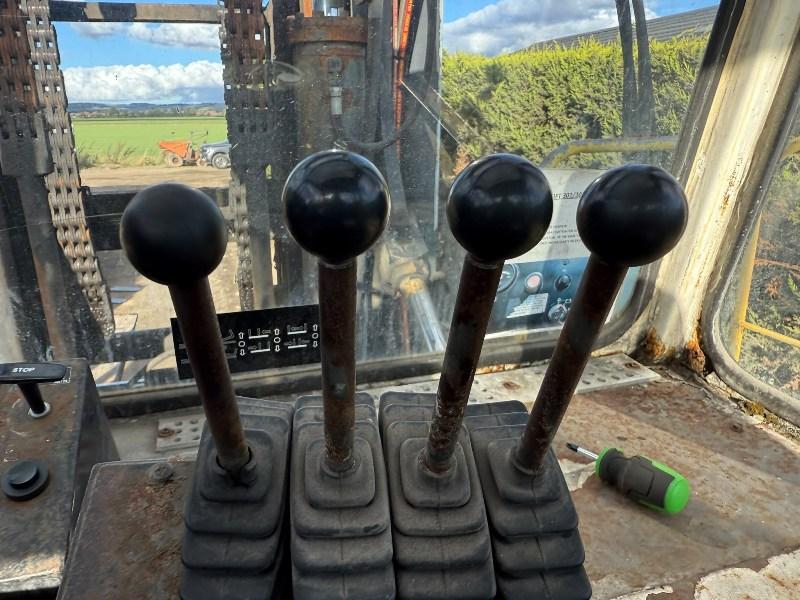 SVETRUCK 28 120/46 FORKLIFT*28 TONNE LIFT*VIDEO*