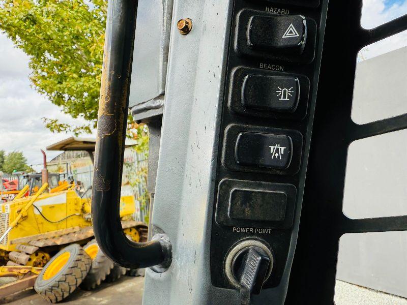NEW HOLLAND L160 SKIDSTEER LOADER*C/W BUCKET*VIDEO*