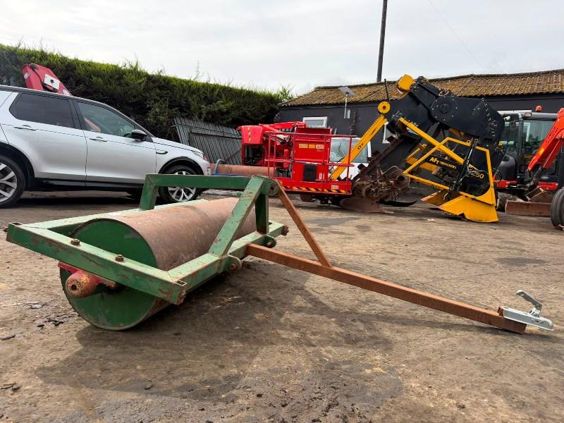 TOWABLE GRASS ROLLER*TO SUIT QUAD*VIDEO*