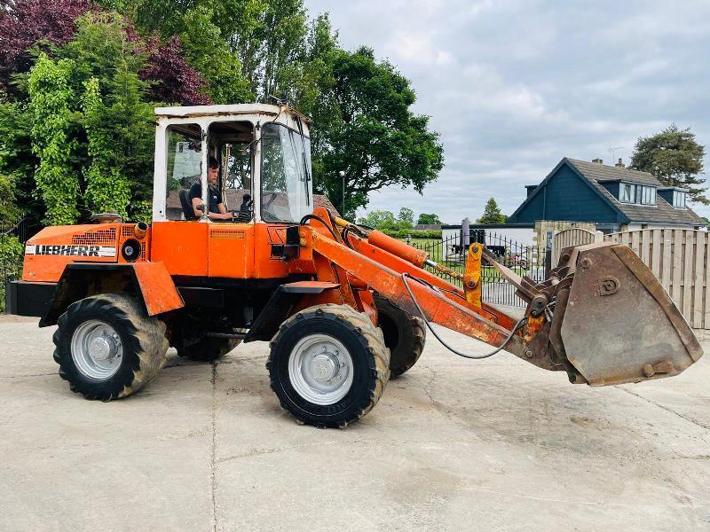 LIEBHERR L508 4WD LOADING SHOVEL C/W TOE TIP BUCKET 
