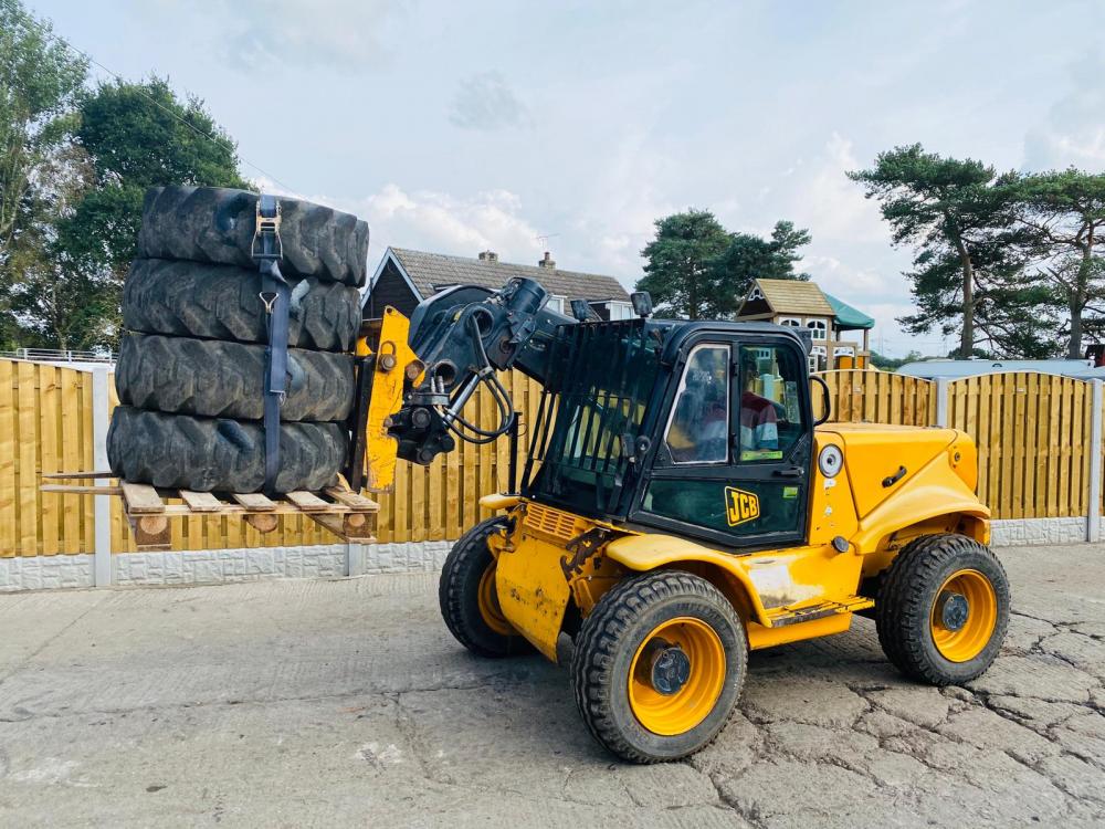 JCB 520-50 TELEHANDLER * YEAR 2012 * C/W OFF ROAD TYRES & ON ROAD TYRES