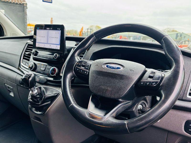 FORD TRANSIT LIMITED CUSTOM 6 SEATER *YEAR 2022* +VAT*VIDEO*
