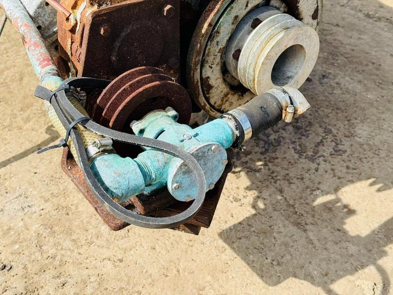 6 CYLINDER FORD MARINE ENGINE*VIDEO*