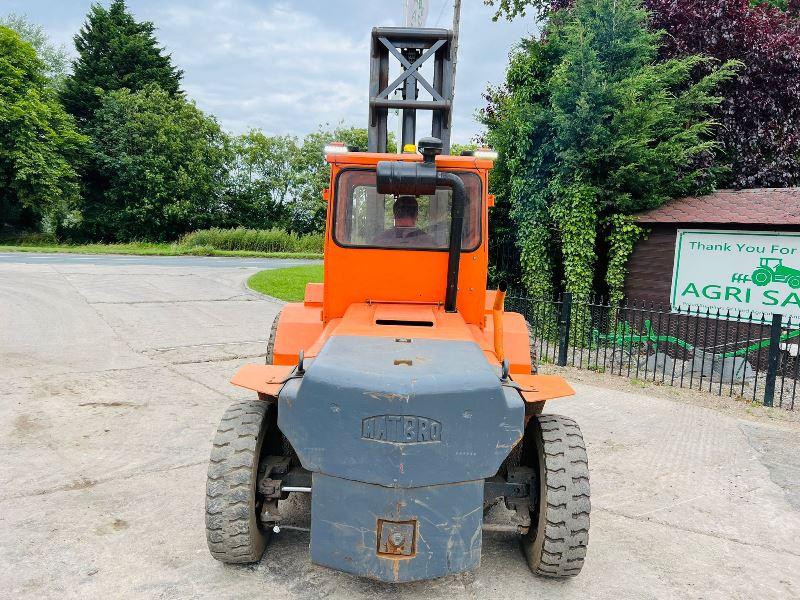 MATBRO 4.5 TON DIESEL FORKLIFT C/W 2 STAGE MAST 