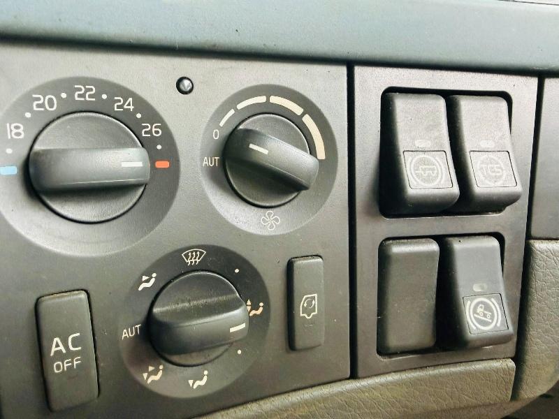 VOLVO FM9 4X2 BEAVERTAIL PLANT LORRY*C/W WINCH*VIDEO*