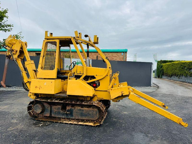VERMEER FLX75 PLOW*C/W PLOW*READING 1555 HOURS*STEERING WHEEL*VIDEO*