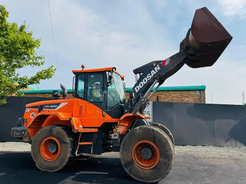 DOOSAN DL200-5 LOADING SHOVEL*C/W BUCKET*YEAR 2019*VIDEO*