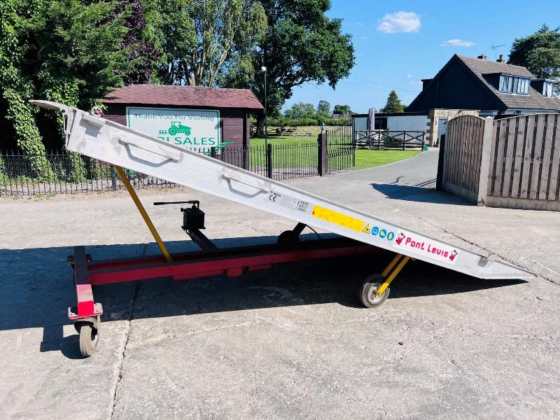 PORT LEVIS 10 TON MOBILE LOADING RAMP *VIDEO*