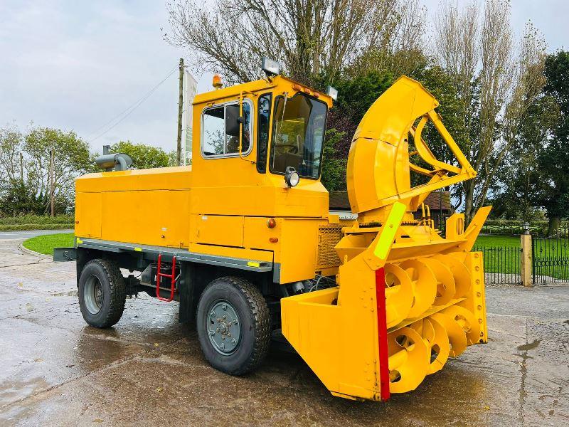 SNOW BLOWER 4X4 C/W DETROIT TURBO ENGINE *VIDEO*