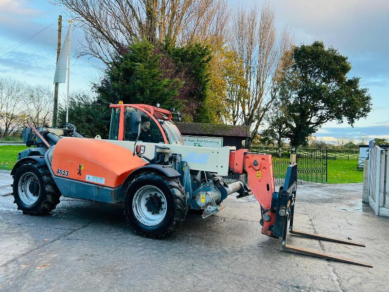 JLG 4013 4WD TELEHANDLER *13 METER REACH* C/W PALLET TINES & PERKINS ENGINE *VIDEO*