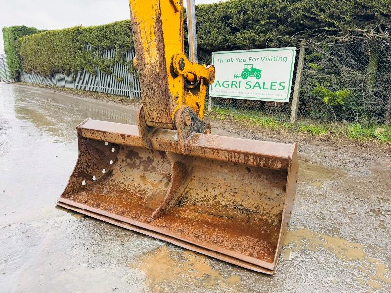 JCB JS200L EXCAVATOR*1 OWNER FROM NEW*C/W BUCKET*VIDEO*