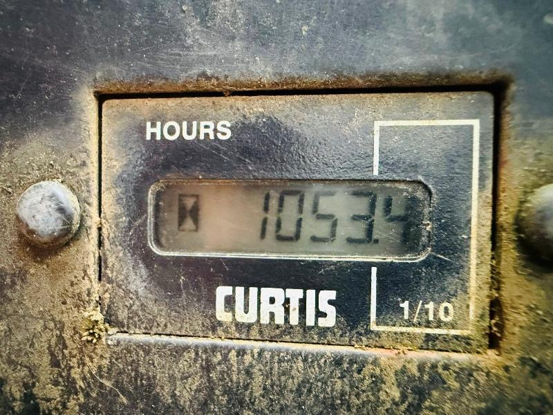 MECALAC TAS3 3 TONNE TRACKED SWIVLE SKIP DUMPER*2018*1053 HOURS*VIDEO*