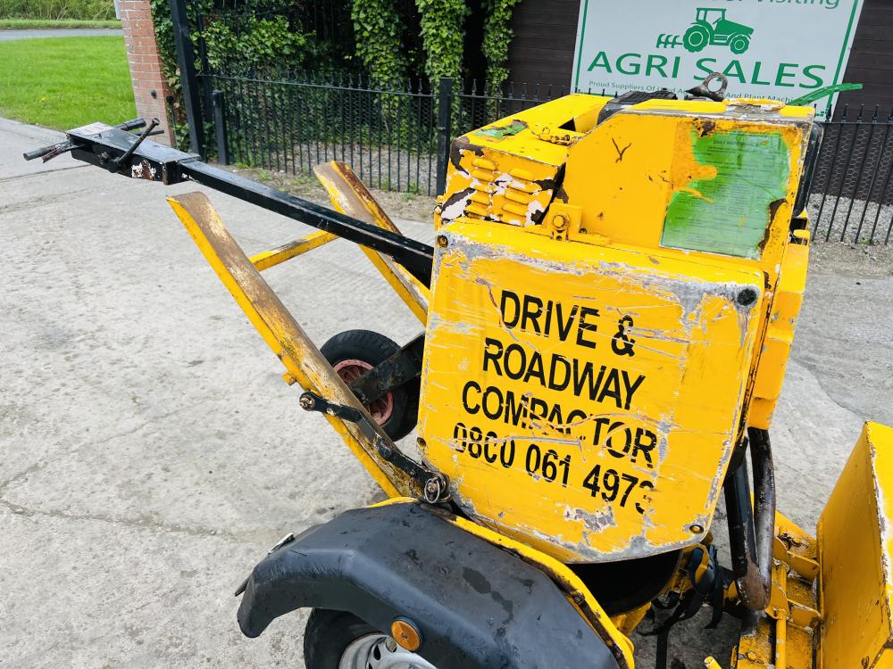 TEREX PEDESTRIAN ROLLER C/W SINGLE AXLE TRAILER 