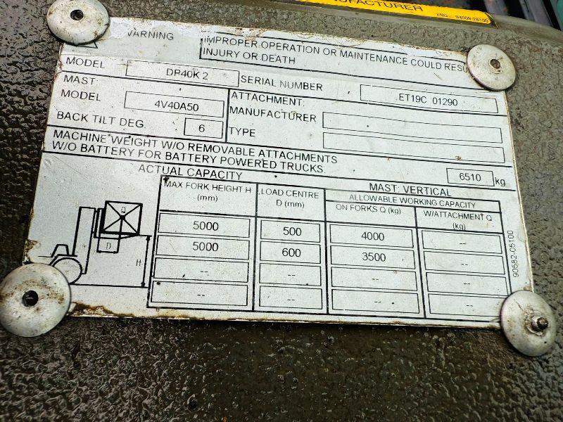 CATERPILLAR DP40K 2 4 TONNE FORKLIFT*C/W PALLET TINES*VIDEO*