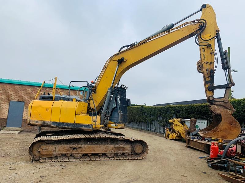 LIUGONG CLG922E EXCAVATOR*YEAR 2014*C/W BUCKET*VIDEO*