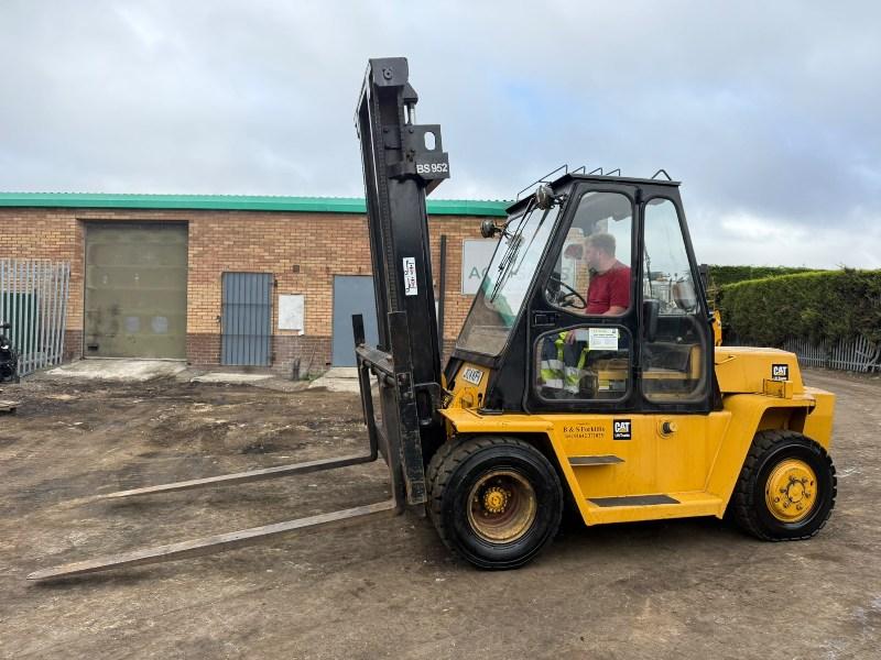 CATERPILLAR V155B FORKLIFT*C/W PALLET TINES*VIDEO*