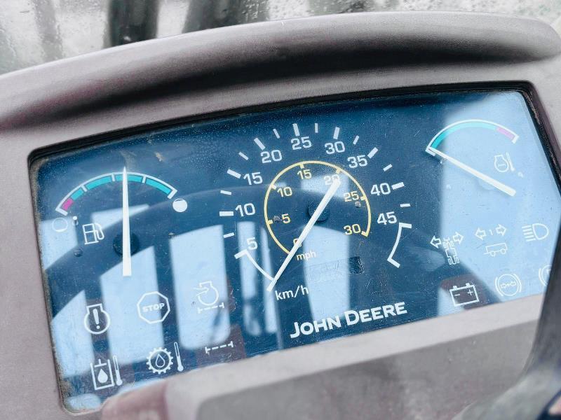 JOHN DEER 3215 4WD TURBO TELEHANDLER C/W PIN & CONE HEAD STOCK *VIDEO*
