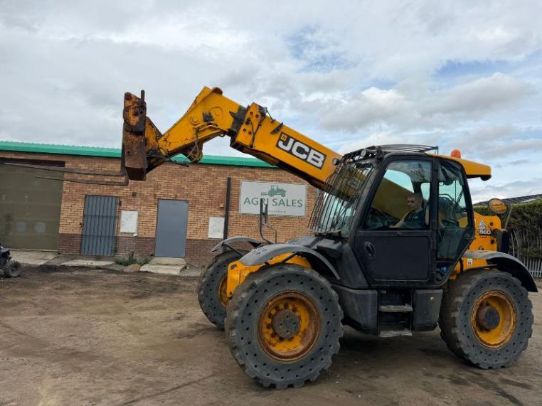 JCB 560-80 WASTE MASTER TELEHANDLER*C/W PALLET TINES*YEAR 2017*VIDEO*