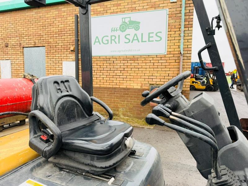 CATERPILLAR GP25NT FORKLIFT*C/W PALLET TINES*YEAR 2013*VIDEO*