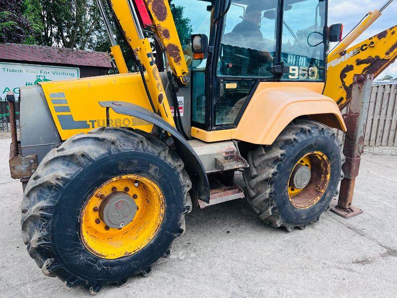 FERMEC 960 4WD EQUAL WHEELED BACKHOE DIGGER C/W REAR QUICK HITCH 