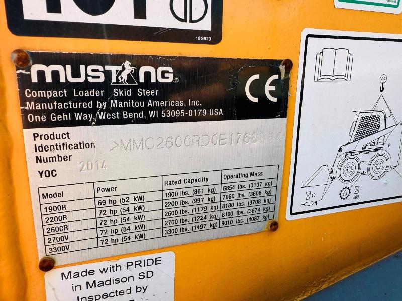 MUSTANG 2600R SKIDSTEER*C/W BUCKET & TINES*YEAR 2014*VIDEO*