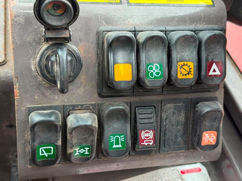 MANITOU M30-4 FORKLIFT*C/W PICK UP HITCH*YEAR 2019*5480 HOURS*VIDEO*