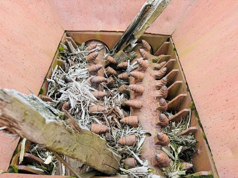 ROTARY CRUSHER WITH ON BOARD GENERATOR C/W*8 CYLINDER TURBO ENGINE*VIDEO*