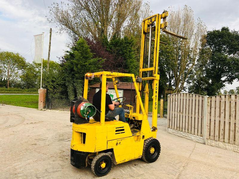 KOMATSU FG15H-1 FORKLIFT C/W STAGE MAST & PALLET TINES *VIDEO*